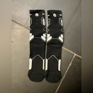 Men’s New Black Sport Socks Anti Slip Size Regular